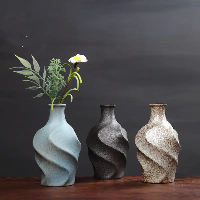 Kairo — Vintage Japanese Mini Ceramic Vase Collection